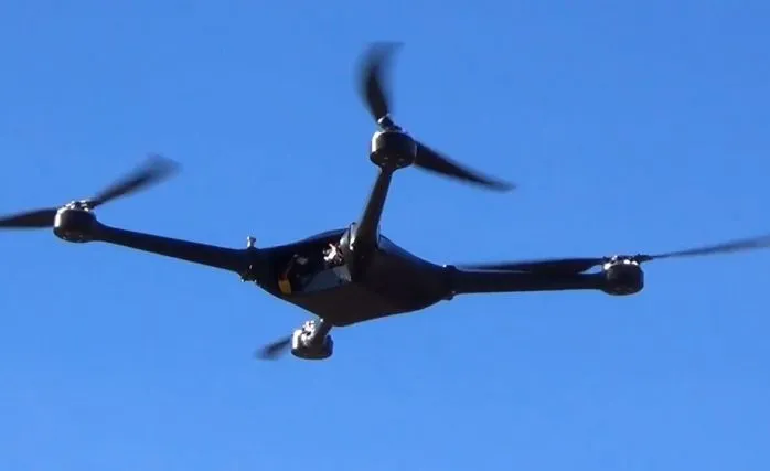 İran ABD Drone'larını Ele Geçirdi